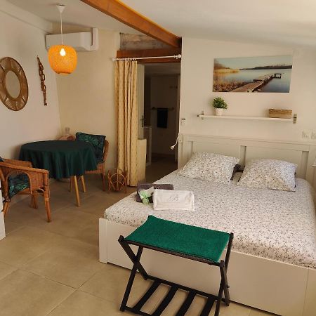 Petite Etoile De Mer - Studio Hyper Equipe A 150M D'Une Plage De Sable Fin Grande Terrasse Presqu'Ile De Charme Saint-Mandrier-sur-Mer Exterior photo