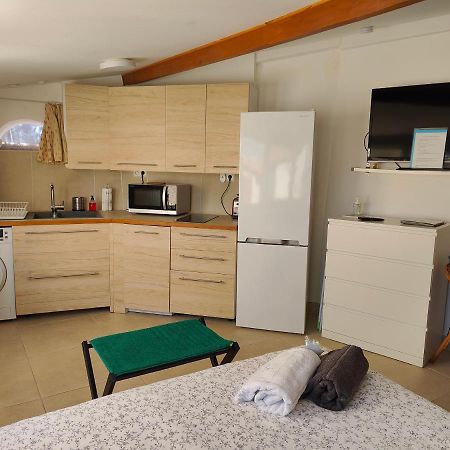 Petite Etoile De Mer - Studio Hyper Equipe A 150M D'Une Plage De Sable Fin Grande Terrasse Presqu'Ile De Charme Saint-Mandrier-sur-Mer Exterior photo